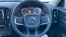 Volvo Xc40 2.0 B4P Inscription Pro 5dr Auto Petrol Estate